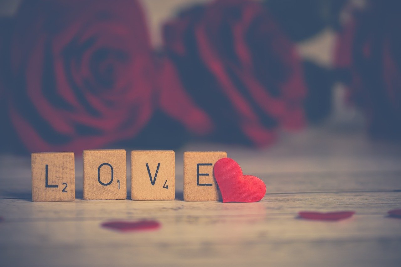 love-3061483_1280